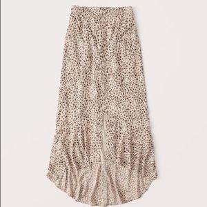 Button-Through Ruffle Midi Skirt - Abercrombie